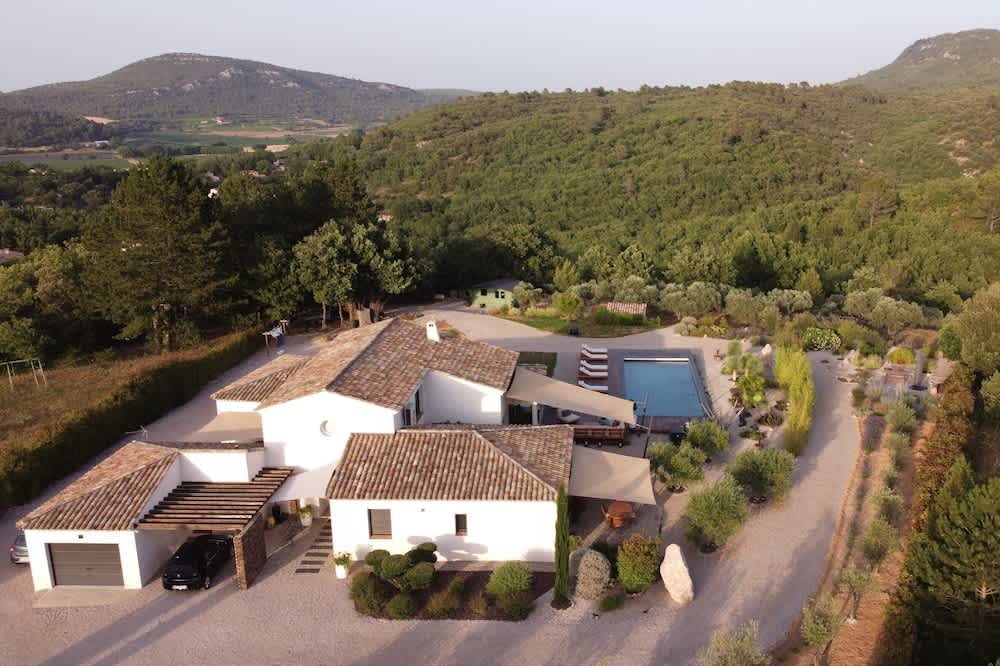 Villa Otilia-Bed and Breakfast-Chambres d'hôtes en Provence 1