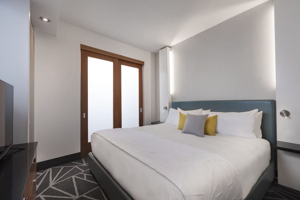 Warwick Le Crystal - Montréal 3