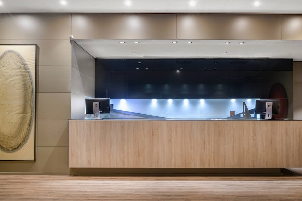 AC Hotel Valencia by Marriott 2