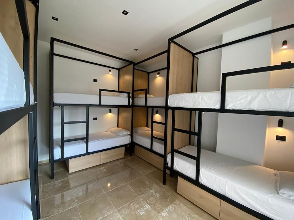 Central Boutique Hostel 2