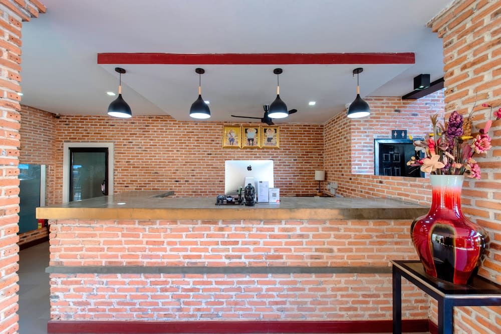 Peak Elite Boutique 2