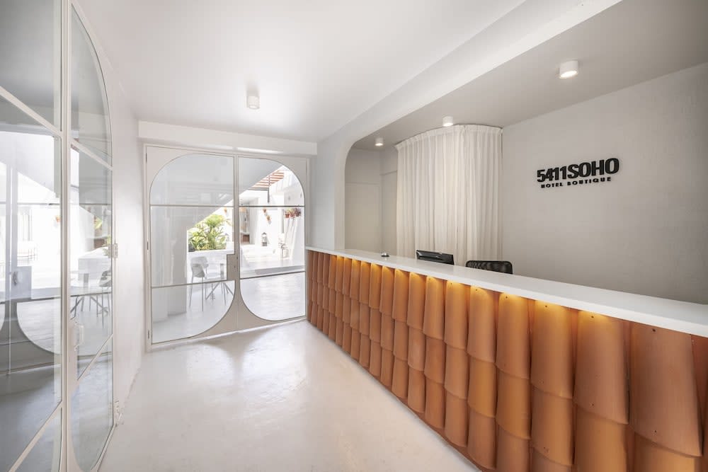 5411 Soho Hotel 2