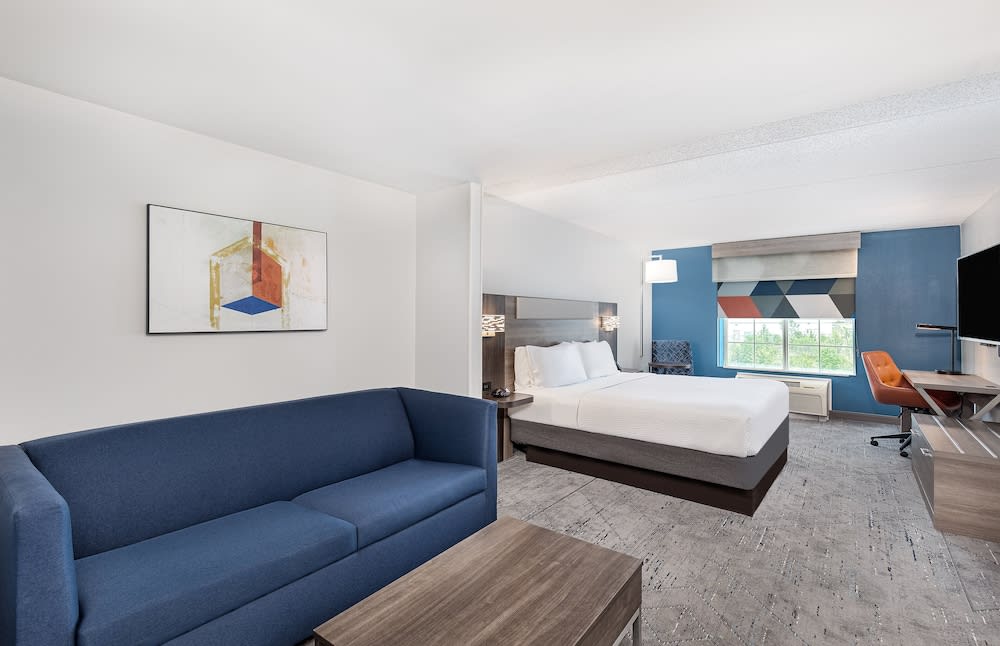 Holiday Inn Express Hotel & Suites Columbus at Northlake by IHG 5