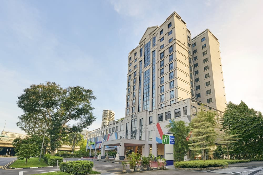 Holiday Inn Express & Suites SINGAPORE NOVENA by IHG 1