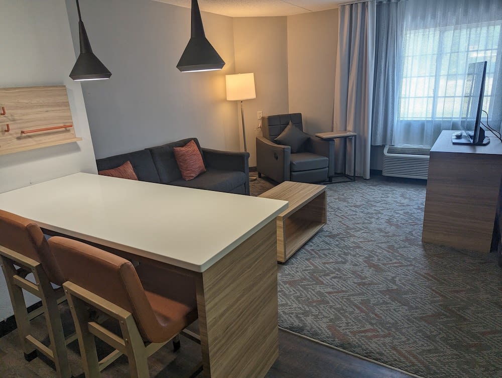 Candlewood Suites WILSON by IHG 2