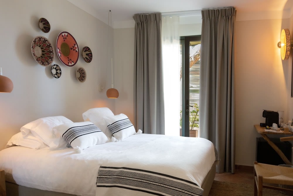 Casa Santini x Roc Seven 4