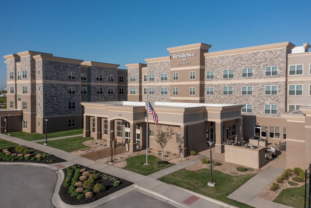 Residence Inn by Marriott Kansas City at The Legends 1