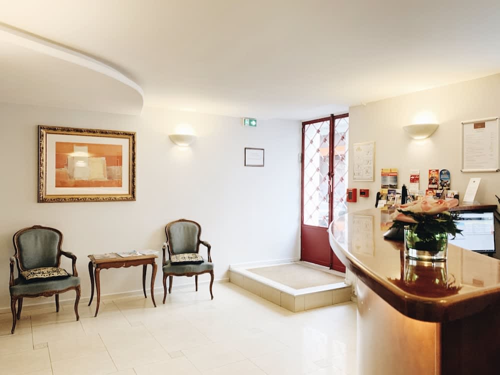 Hotel Bellevue Montmartre 3