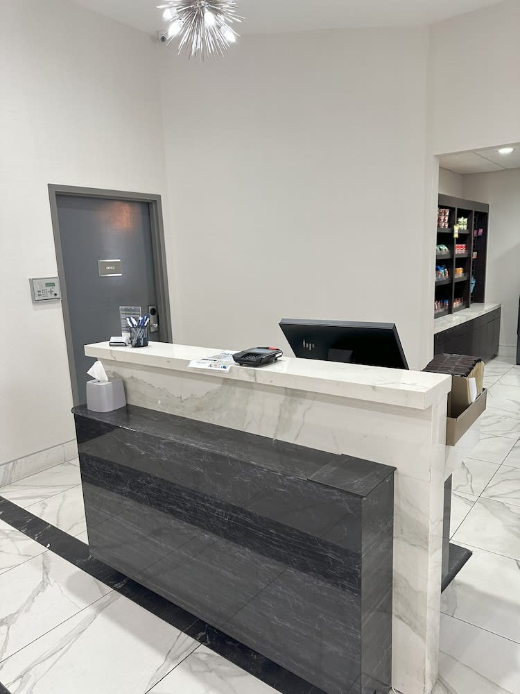 Holiday Inn Express DALLAS DOWNTOWN by IHG 2