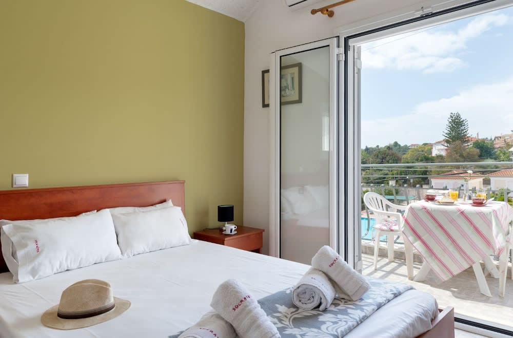 Socrates Apartments 4