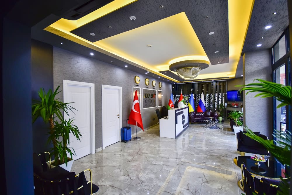 LOCA Suit LİFE AİRPORT HOTEL 2