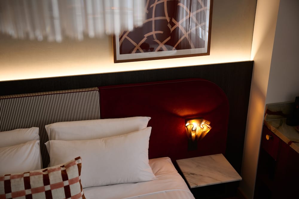 Hotel Morris Sydney, Handwritten Collection 2