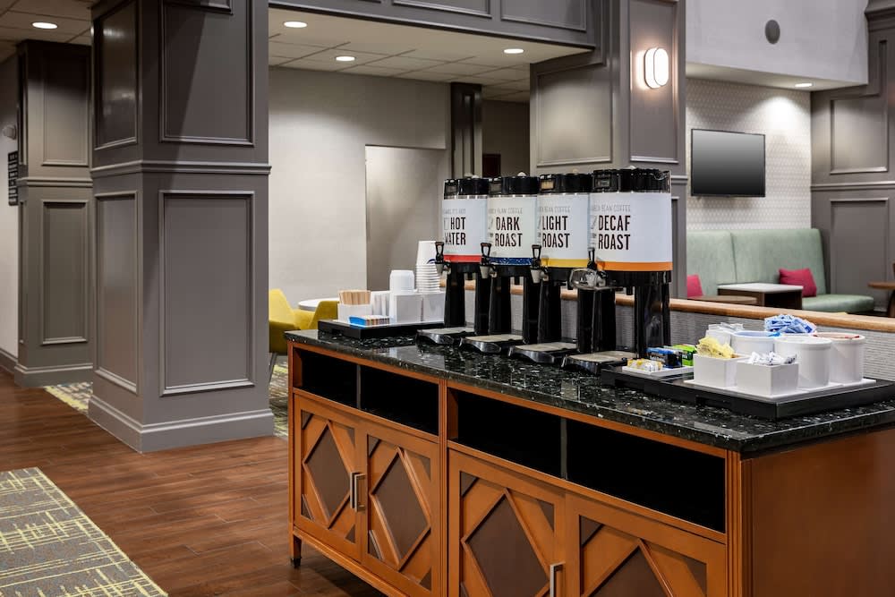 Hampton Inn & Suites Texarkana 2