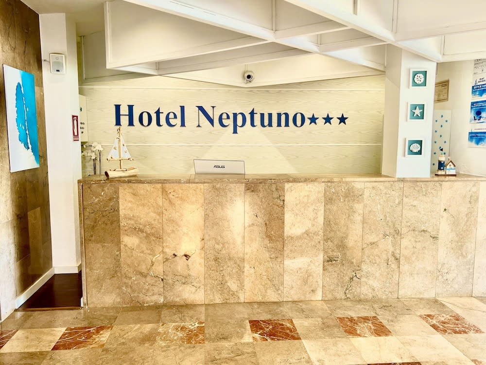 Hotel Neptuno 2