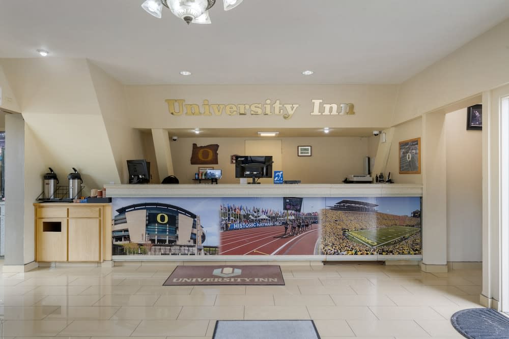 University Inn and Suites Eugene 2