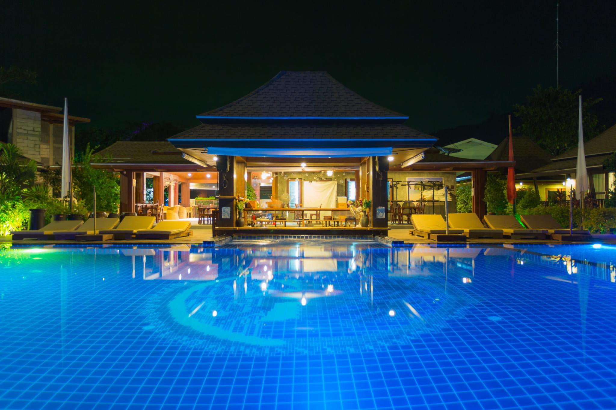 Ibiza House Phi Phi 5