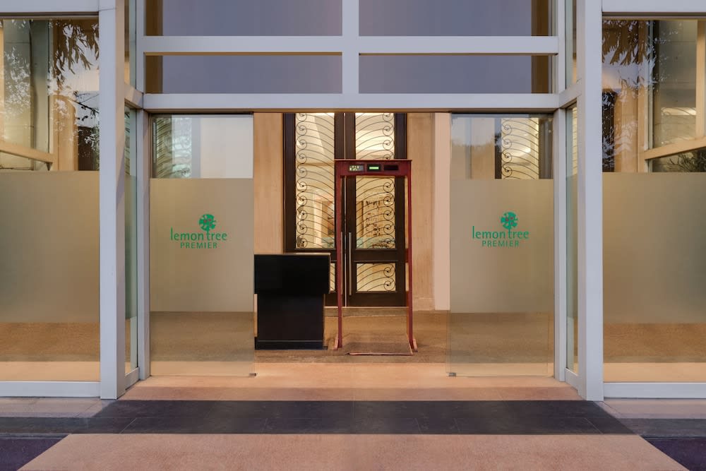 Lemon Tree Premier 2, Sector 29 Gurugram 2