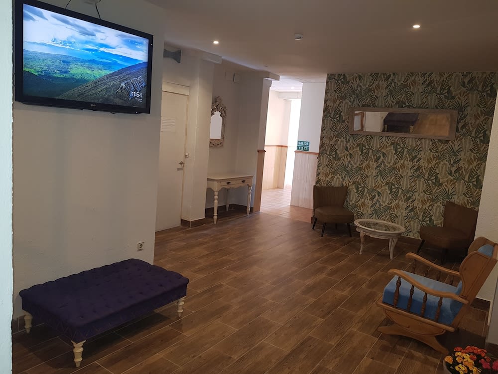 Hostal Mozaik Lloret 2