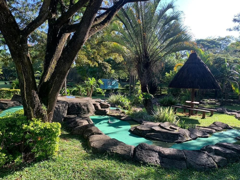 Brookside Lodge B&B 1