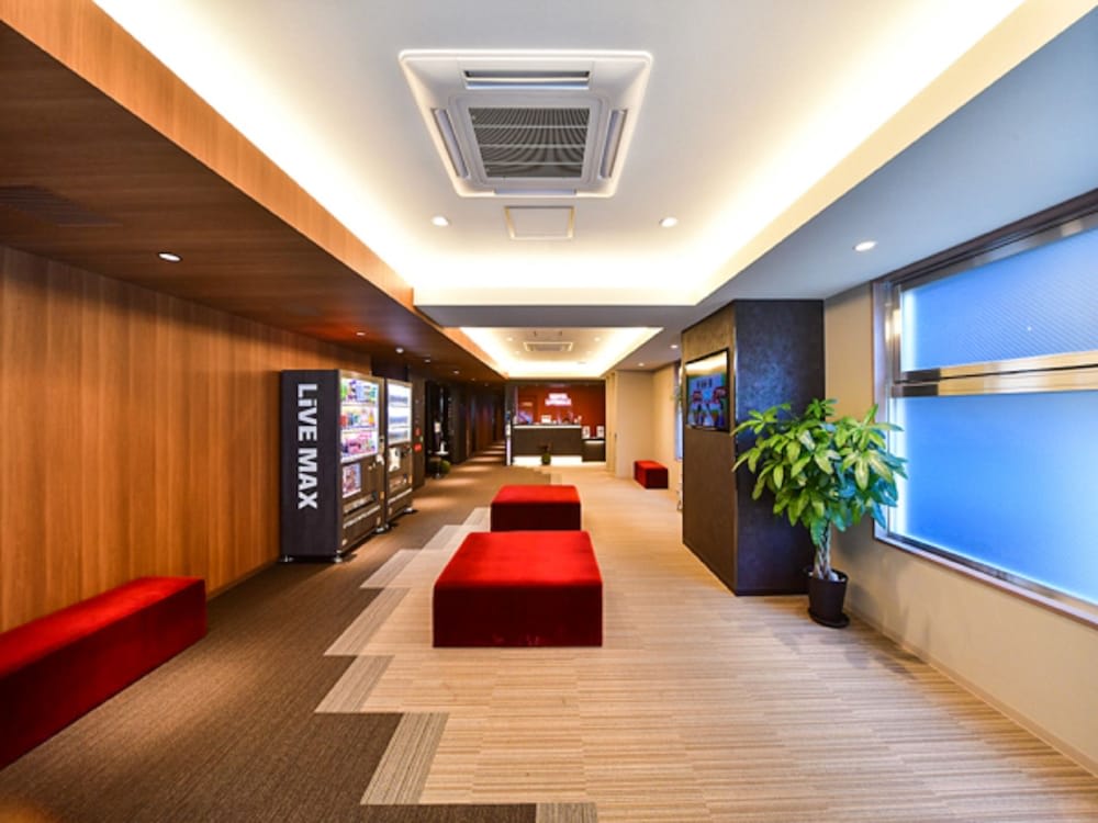 HOTEL LiVEMAX Hakataekimae 2