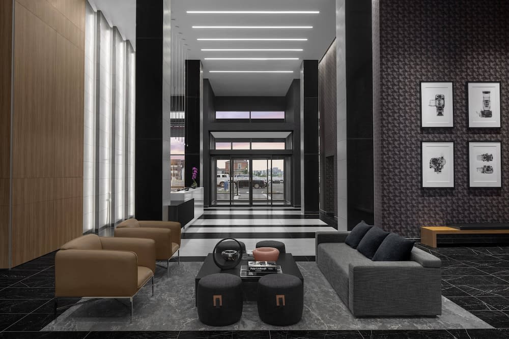 AC Hotel by Marriott Columbus Downtown 2