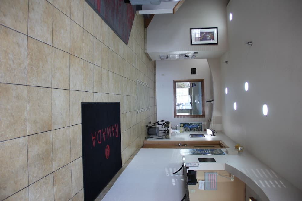 Ramada by Wyndham Spirit Lake/Okoboji 5