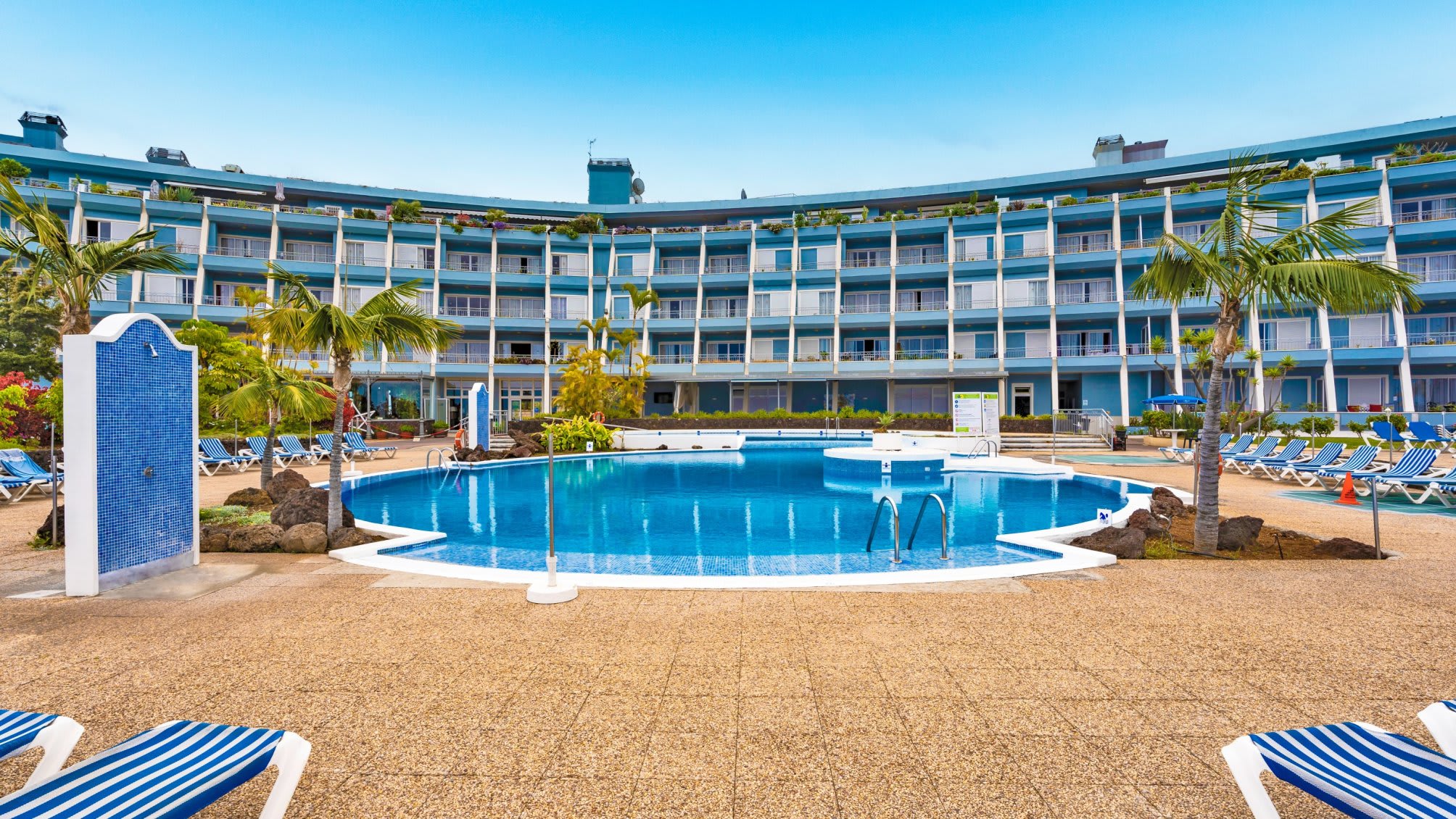 Coral La Quinta Park Suites 3