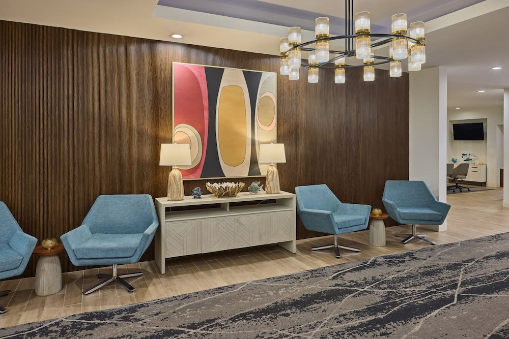 Holiday Inn Express & Suites CHARLESTON DWTN – MEDICAL CTR by IHG 2