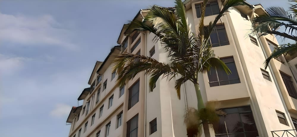 Plus254 Hotel 1