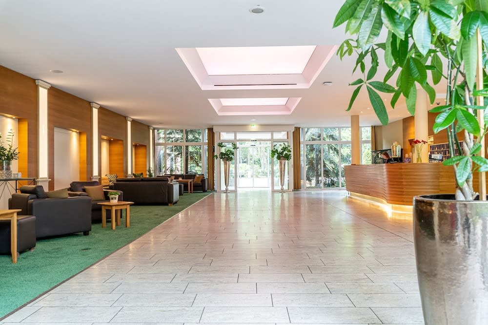Waldhotel Tannenhäuschen 2