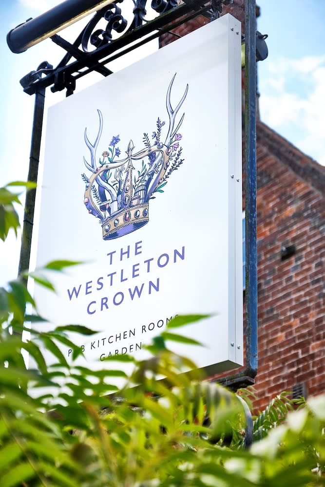 The Westleton Crown 1
