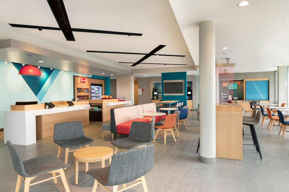 avid hotel AUSTIN – TECH RIDGE by IHG 2