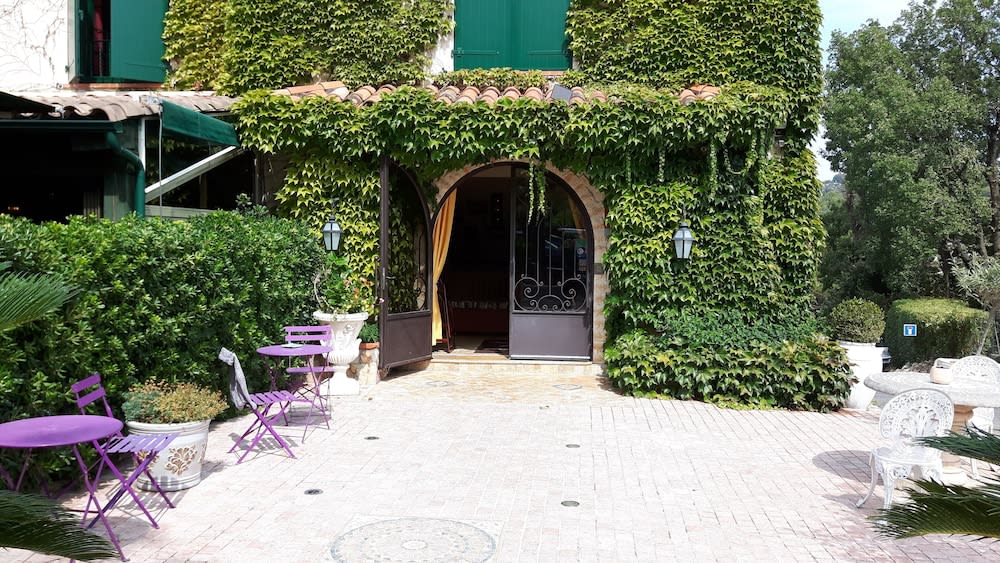 Auberge les Aromes 1