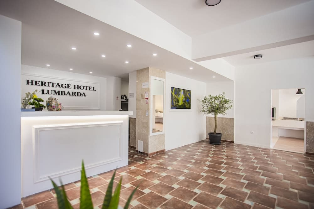 Hotel Lumbarda 4