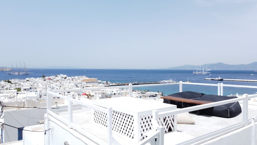 Mykonos High Cloe 1