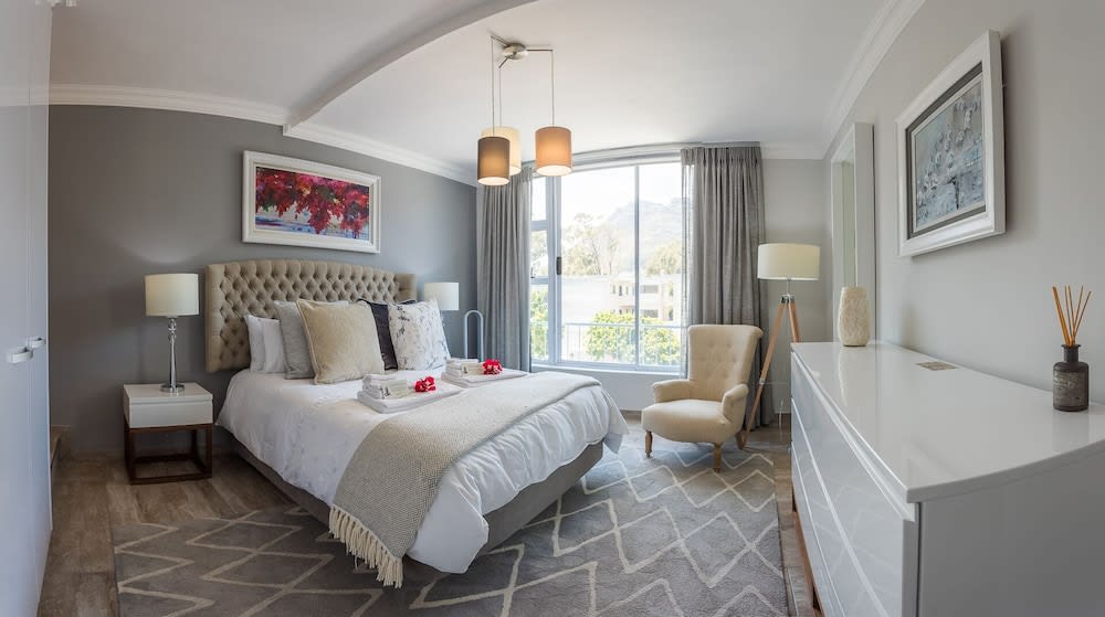 dk villas 2 The Boardwalk (Hout Bay) 1