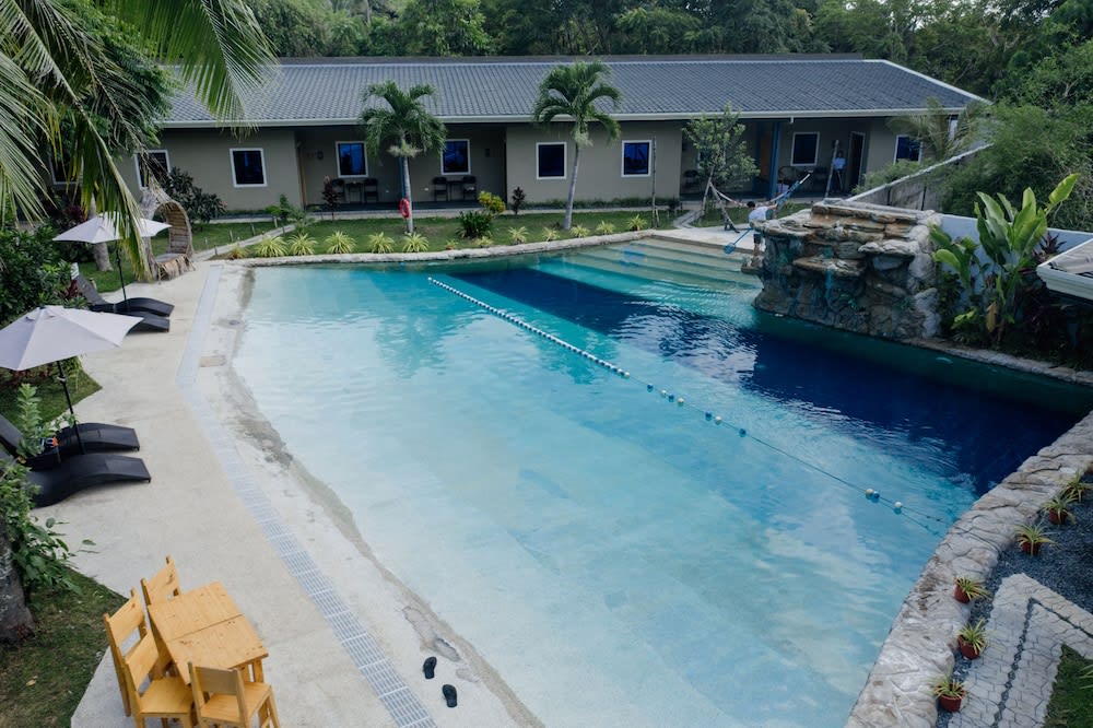 Hidden Lagoon Resort 1