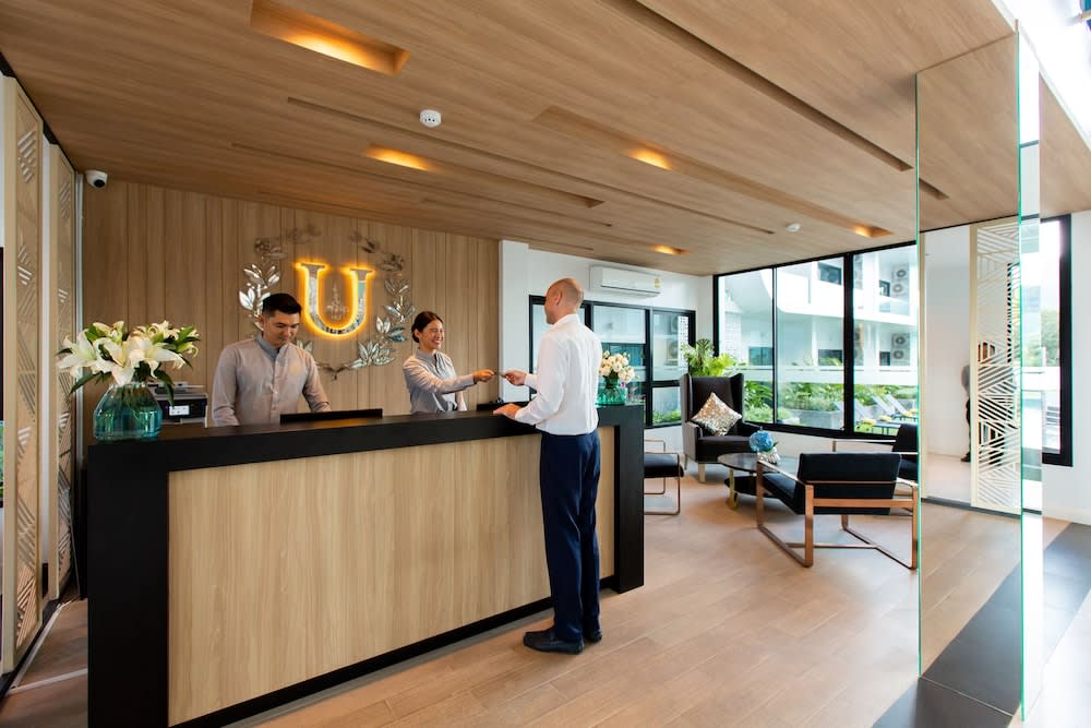 Utopia Naiharn by Fred&Com Phuket 2
