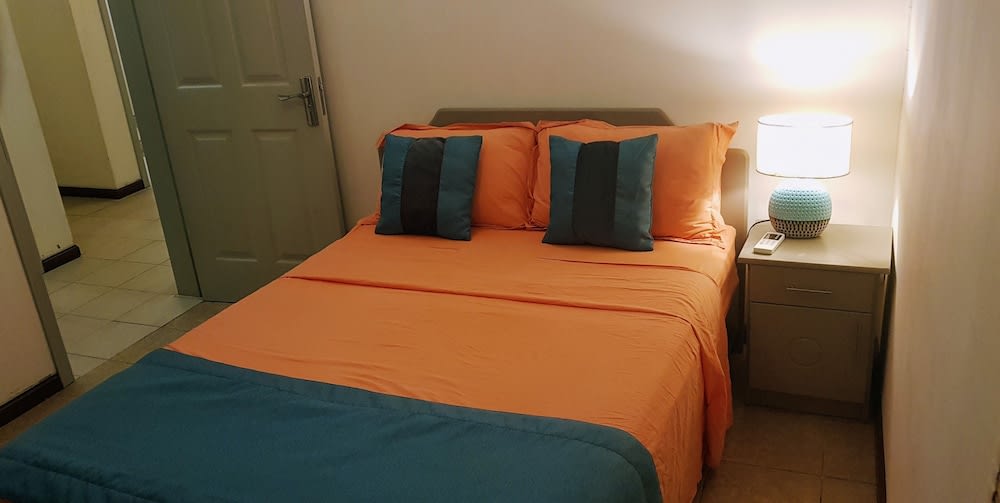 Paradya Beach Apartments 2