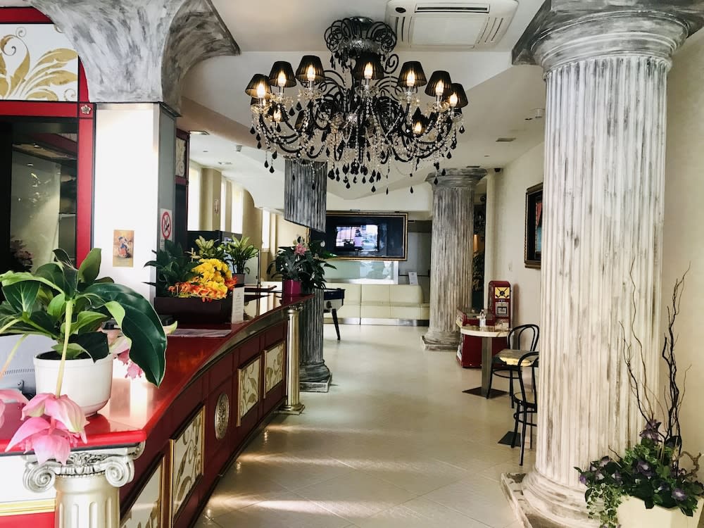 Hotel In 2