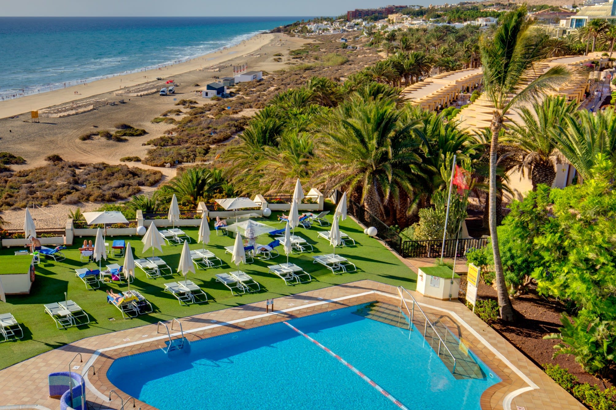 SBH Crystal Beach Hotel & Suites - Adults Only 3