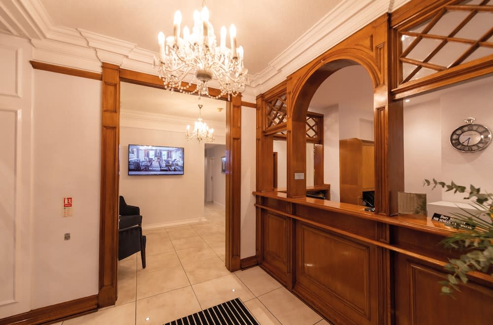 The Belmont Hotel - Adults Only 5