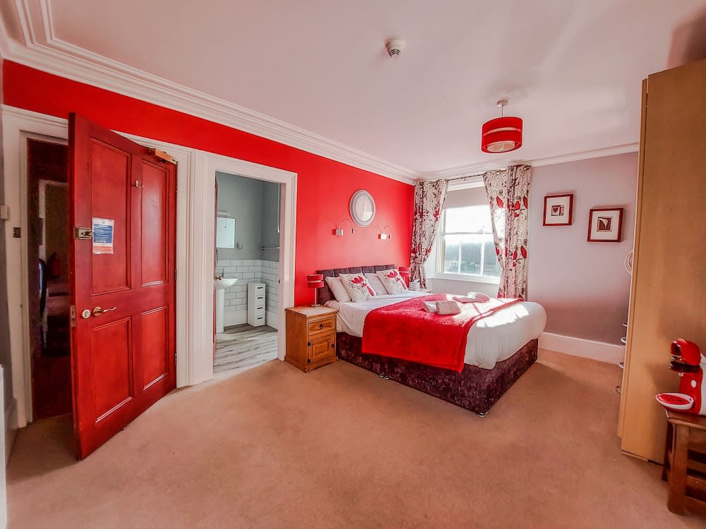 The Royal Oak Hotel 2