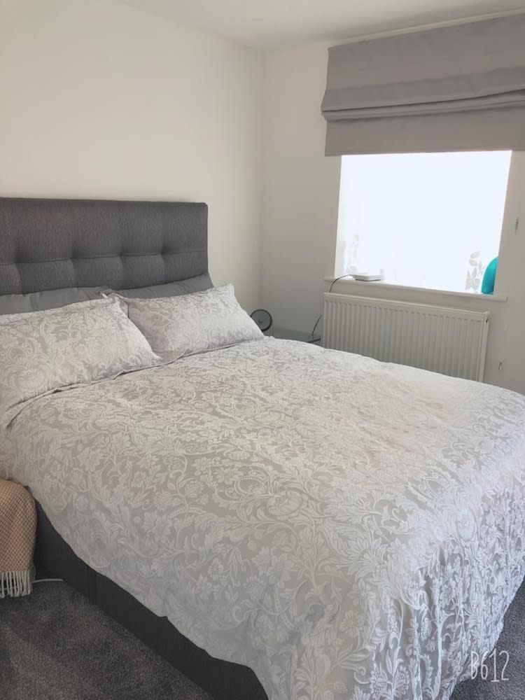 Studio Self contained flat free Parking 2