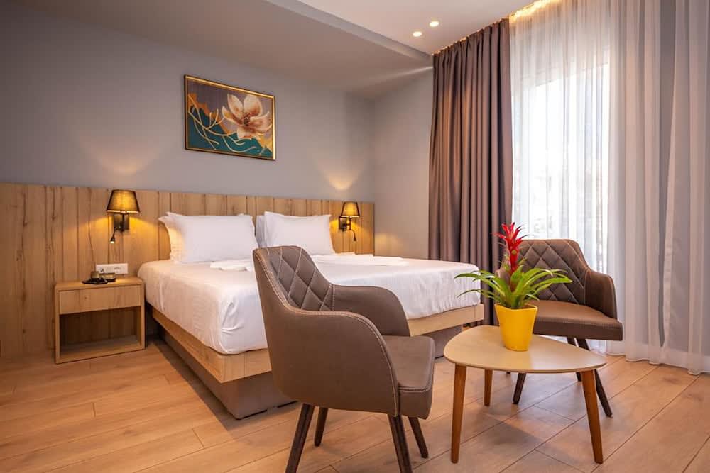 Azure Inn Hotel 1