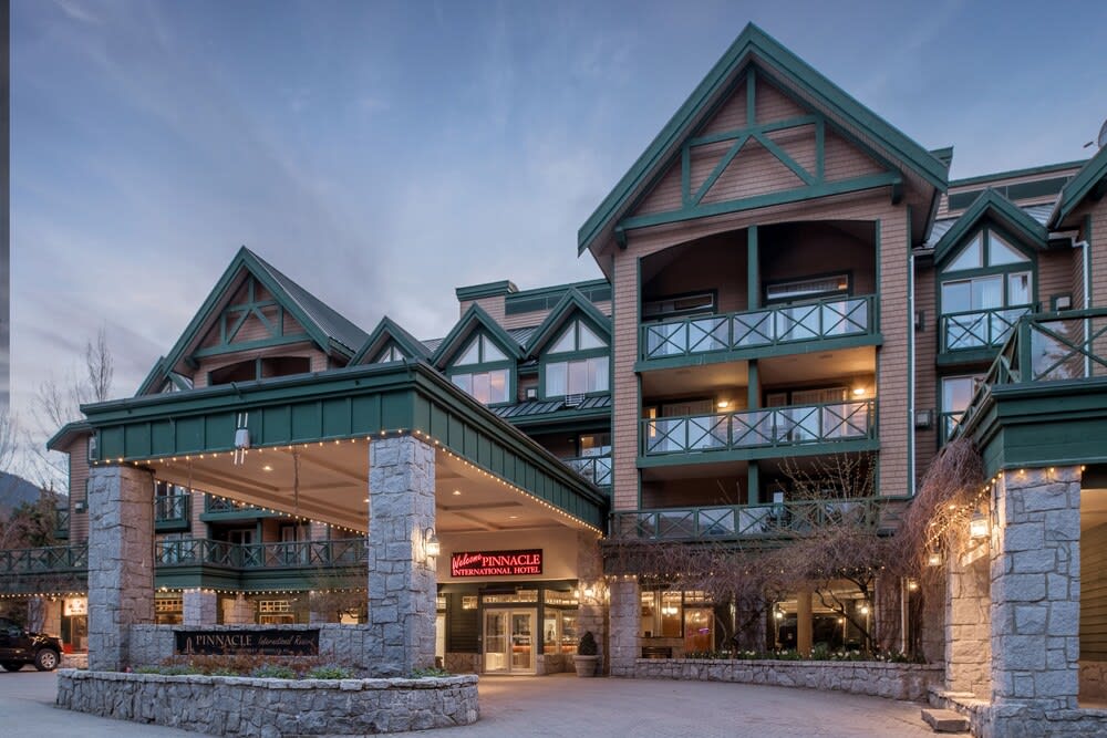 Pinnacle Hotel Whistler 1