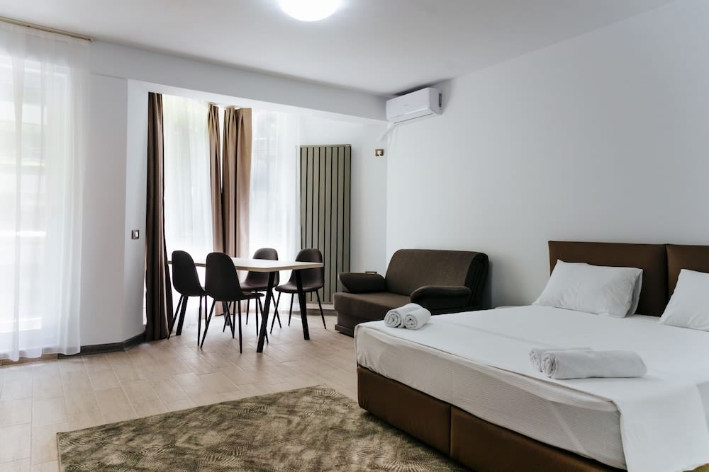 Alezzi Beach Resort 2