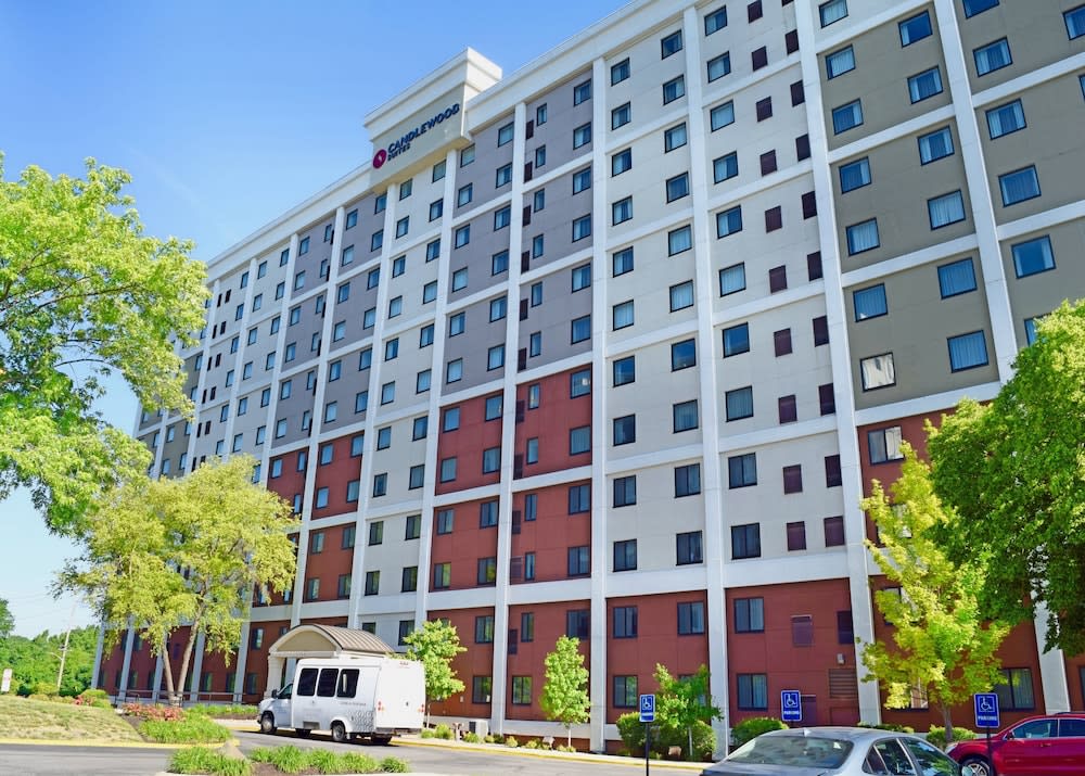 Candlewood Suites Indianapolis Downtown Medical District by IHG 1