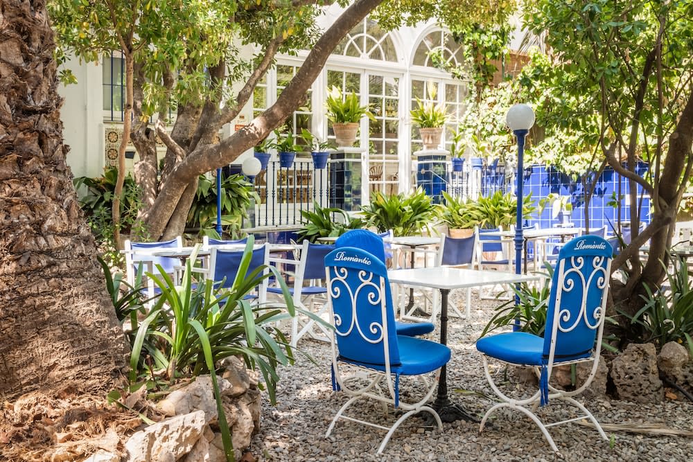 Hotel Medium Romantic 1