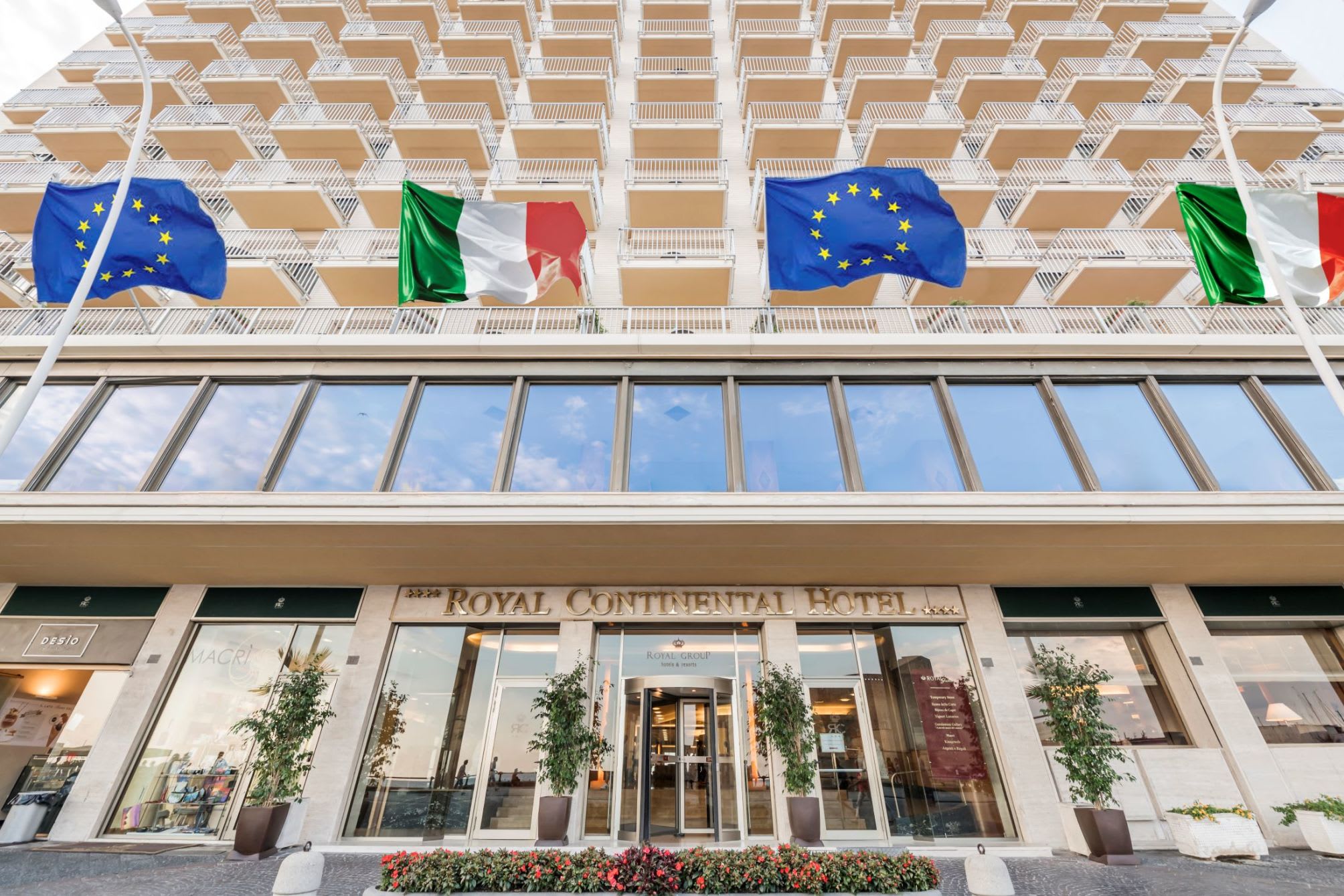 Hotel Royal Continental 4